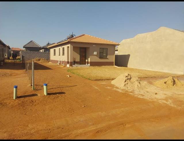 3 BEDROOM HOUSE FOR SALE IN DAWN PARK